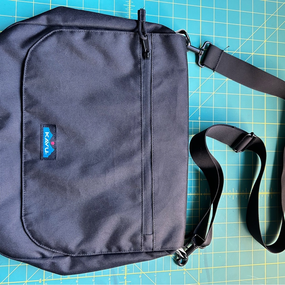 KAVU Charcoal Messenger Bag